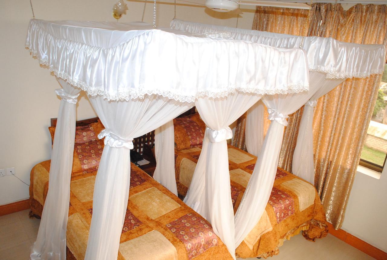 Briston Hotel Arusha Zimmer foto