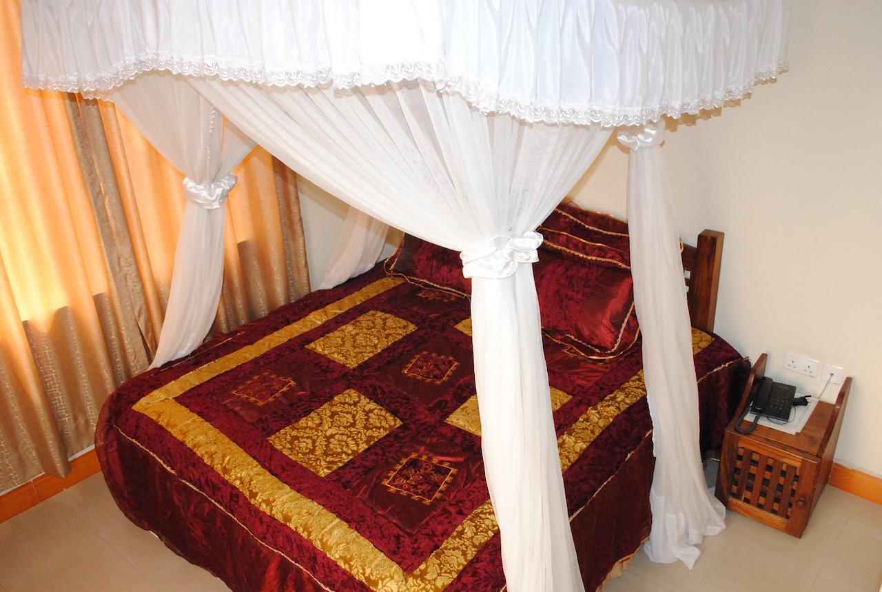 Briston Hotel Arusha Zimmer foto